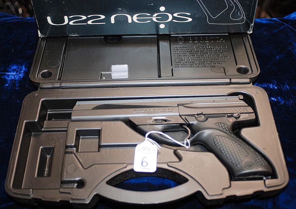 Beretta U-22 NEOS 22L/22LR Semi-auto Pistol in box