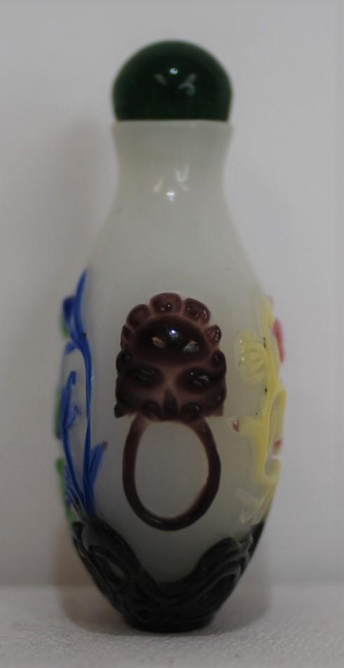 Chinese Snuff Bottle White with Multiply Color Overlay