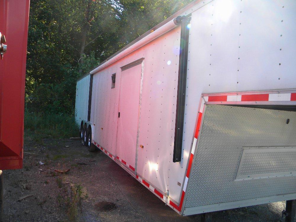 2003 Haulmark Trailer