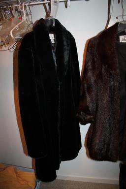 2 Ladies Coats by John Fox and East 5th(size XL)