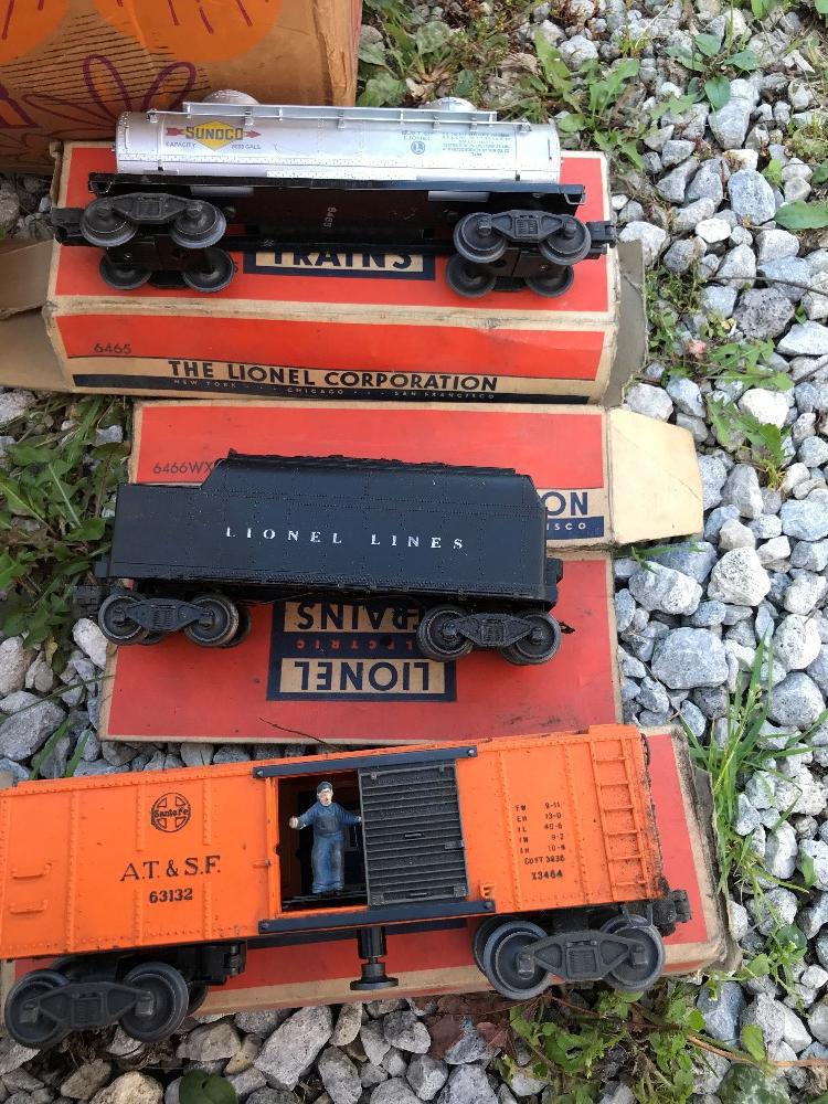 Lionel Train Set