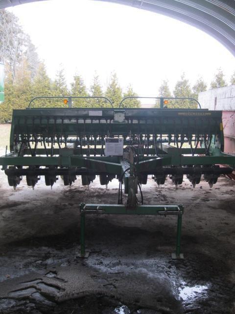 JOHN DEERE 750 15' NO TILL DRILL