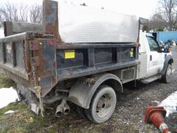 2009 Ford F550 4X4  Dump Truck