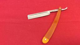 Kinfolks Straight Razor