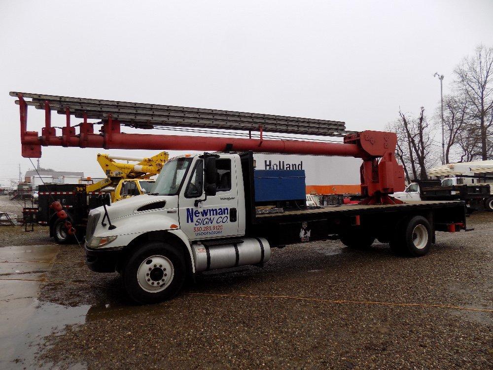 2009 International Dura Star Diesel Truck