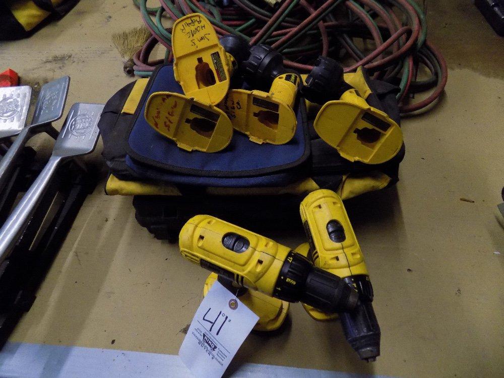 Dewalt flashlights & Drills (NO CHARGERS)