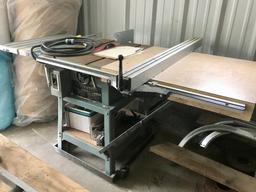 Delta 10" Table Saw With Stand