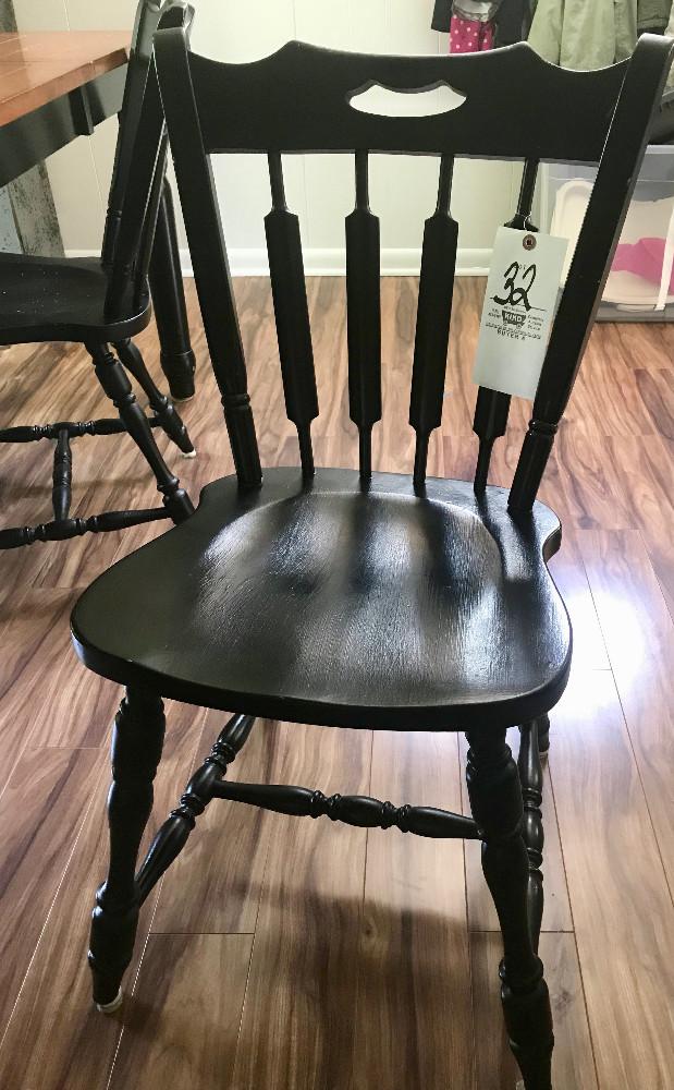 6' Table & (4) Arrowback Chairs