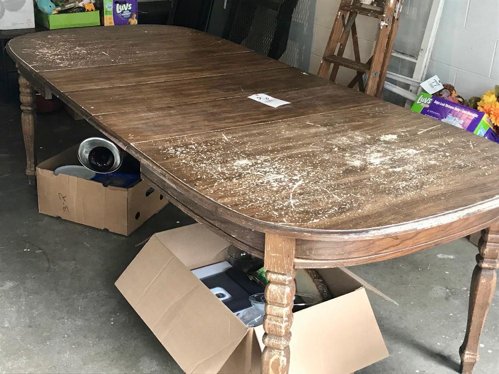 Extension Wood Table With 3 Leaves