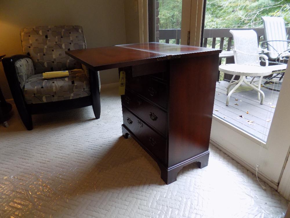 Mahogany server cabinet