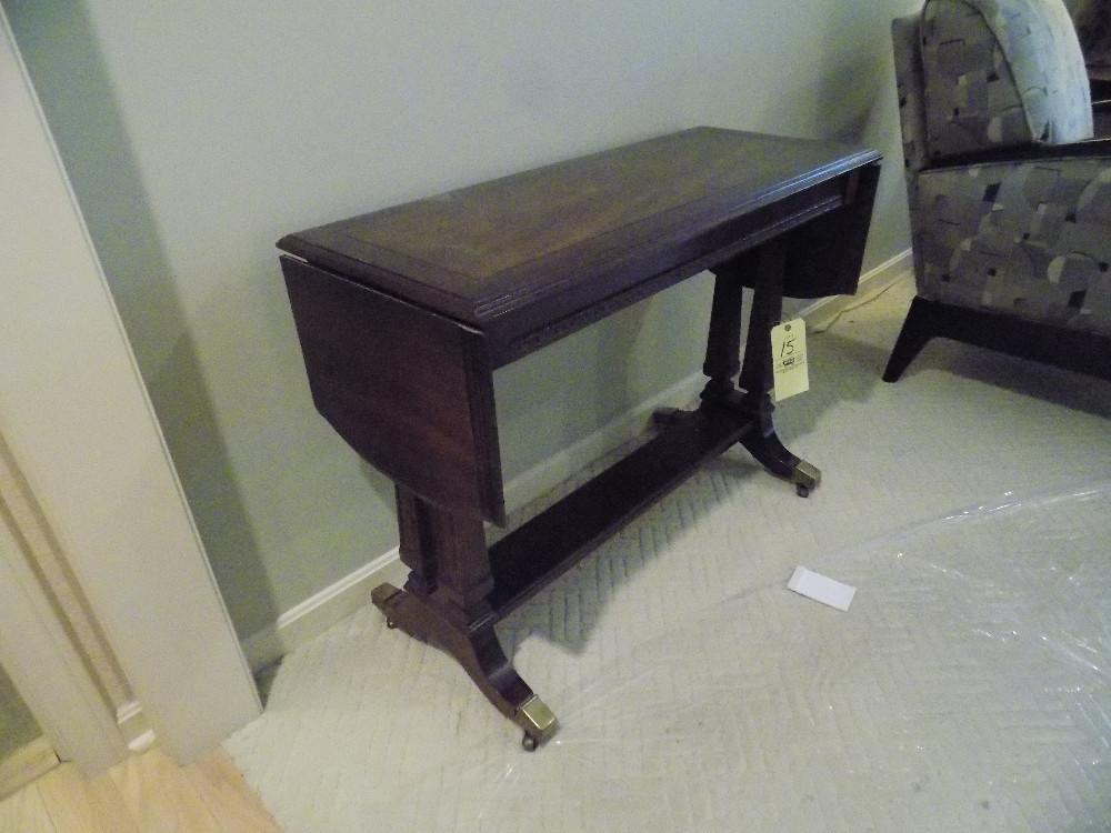 Drop-leaf side table