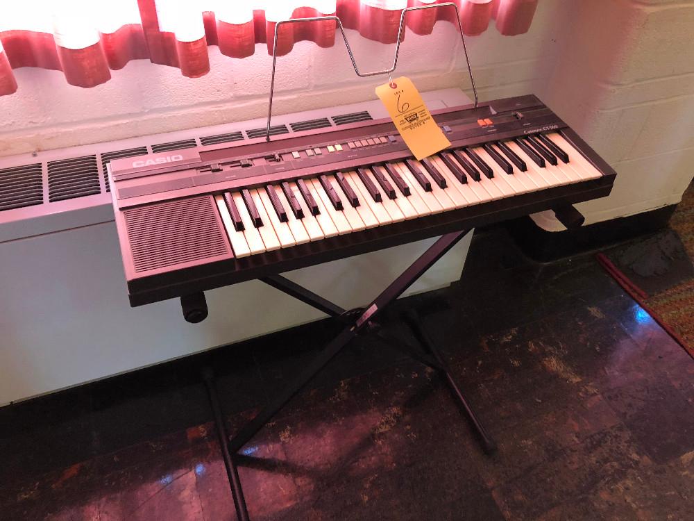 Casio CT-360 Electric Keyboard With Stand