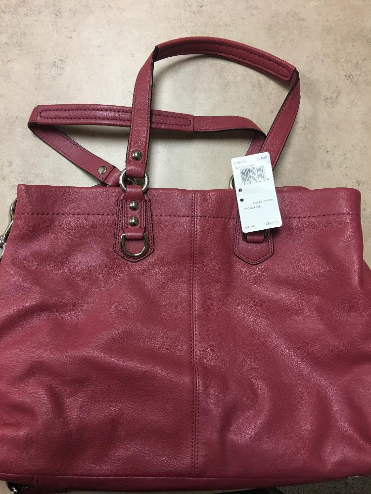 Coach Ginger Beet leather purse