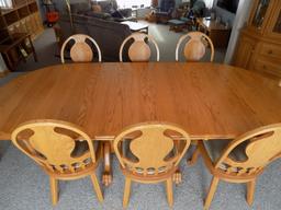 Honey Oak Oval Top Table With 8 Chairs