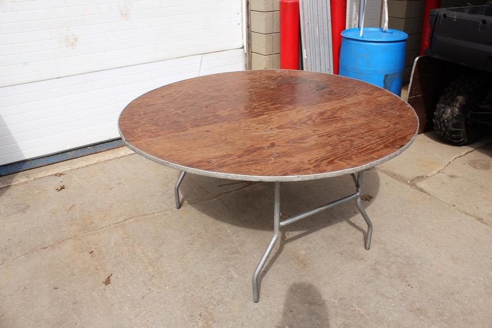 (4)  60'' Round Folding Tables
