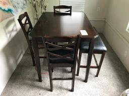 Table W/ 3 Chairs & Bench