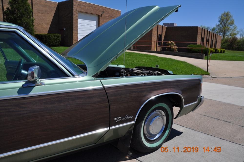 1976 Chrysler Town & Country Station Wagon