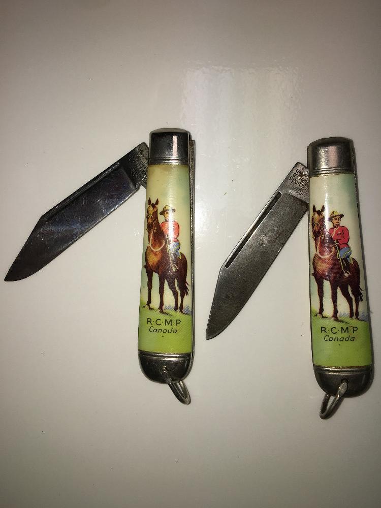 (2) SINGLE BLADE R.C.M.P.  KNIVES