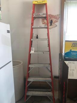 8' Werner Step Ladder