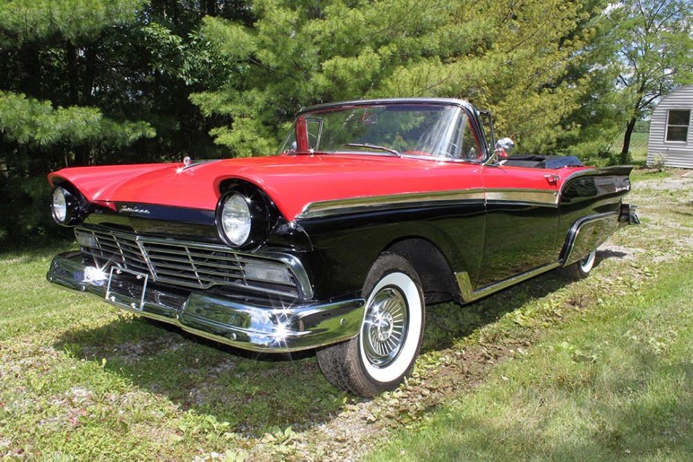 1957 Ford Fairlane 500 convertible