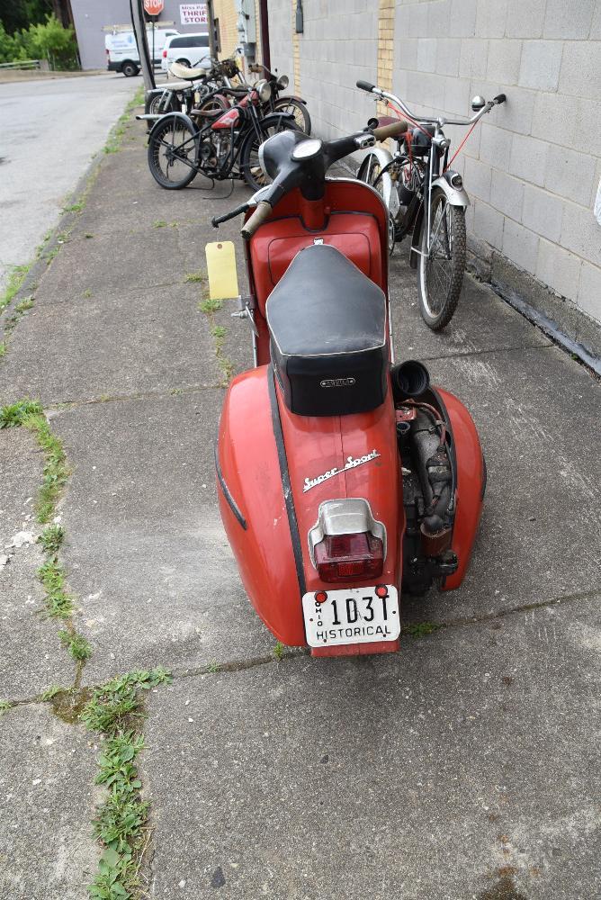 65' Vespa Super Sport 180