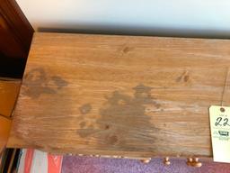 Dresser (Top Has Damaged)