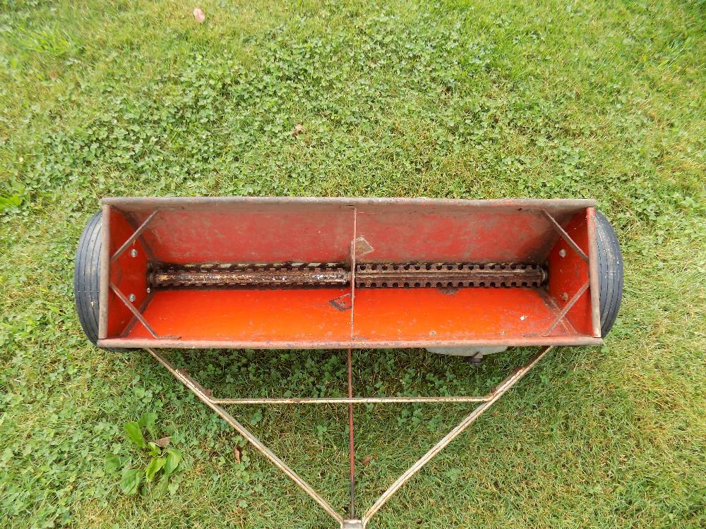 Pull Behind Lawn Spreader