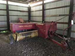 NH 311 hayliner square baler w/ kicker