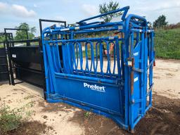 Priefert Manual Cattle Chute