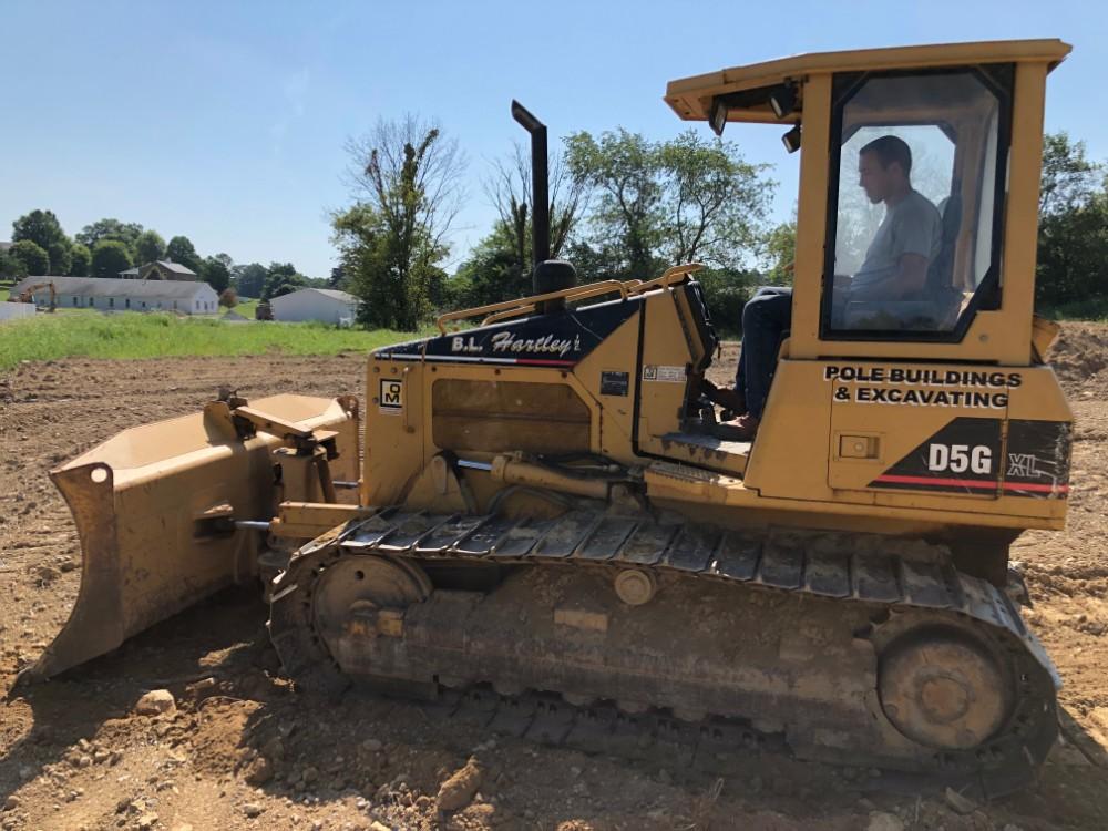 2002 CAT D5G Dozer XL, One Owner, 3,925 hrs., W/ Quick Lube, Rebuilt Alternator