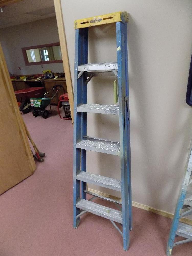 Werner 6ft Fiberglass Stepladder