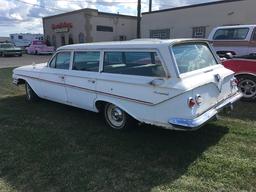 1961 Chevy Parkwood 6-Passenger Wagon