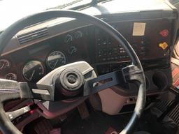 2007 Freightliner Century Classic S/T 120 T/A truck tractor