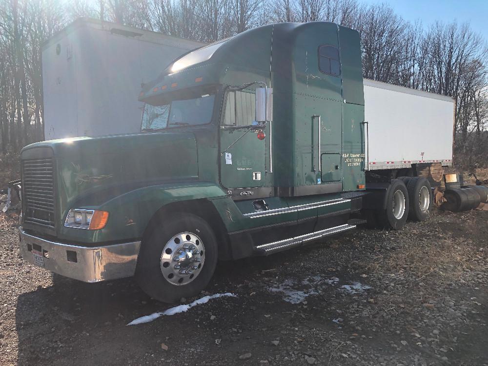 1998 Freightliner FLD120 T/A truck tractor