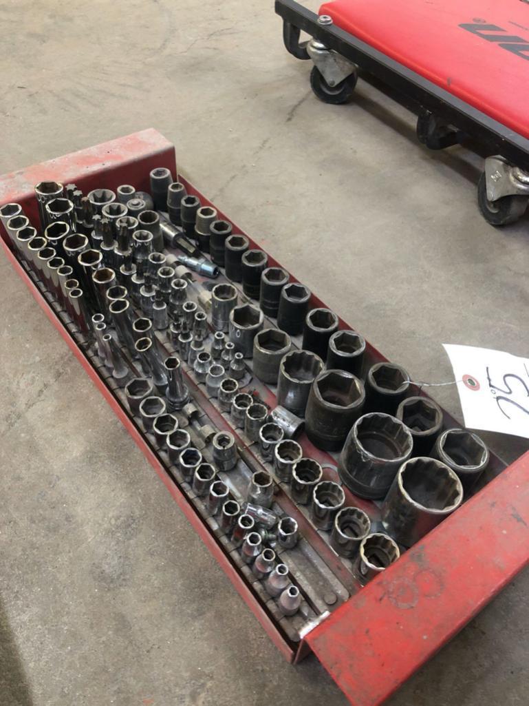 Larger tray of Sockets. Mostly Snap-On