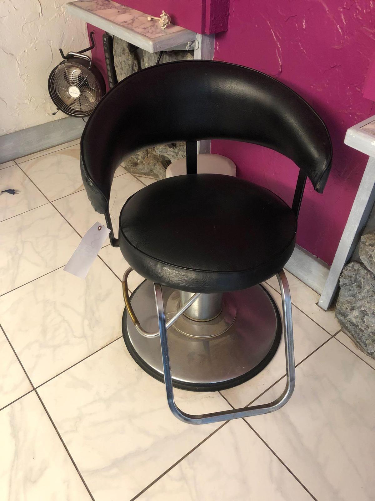 Beauty Chair