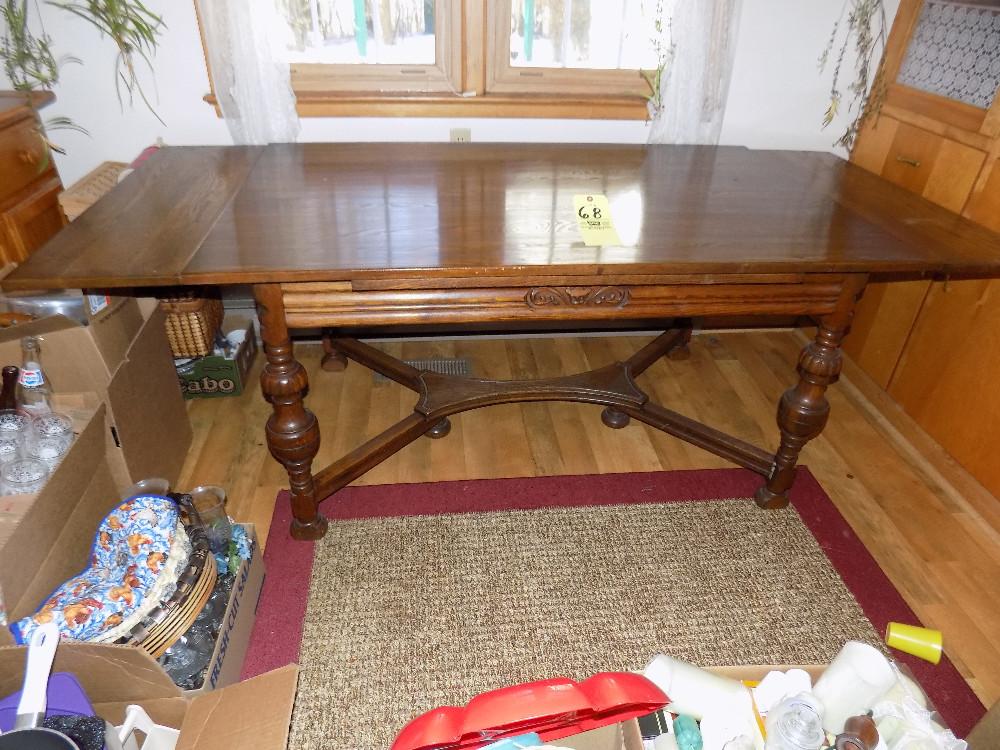 Jacobson Extension Leaf Dining Room Table