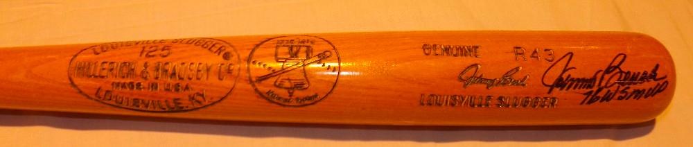 JOHNNY BENCH H&B LOUISVILLE SLUGGER 125 BAT, GENUINE R43, 1776-1976 LIBERTY BELL IMPRESSED LABEL