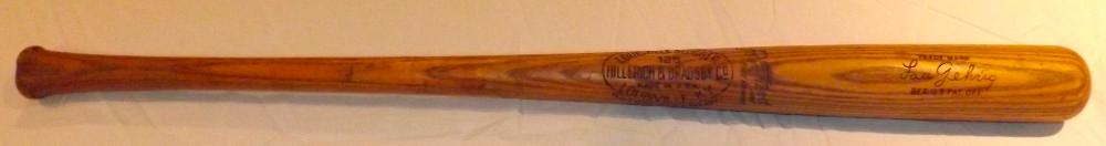 LOU GEHRIG H&B LOUISVILLE SLUGGER 125 BAT, MARKED  POWERIZED. 1933 ERA