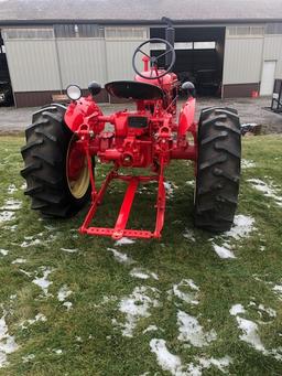 Cockshutt 20 Tractor, restored, new tires