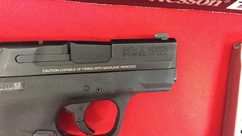 Smith & Wesson M&P 9 Shield Pistol
