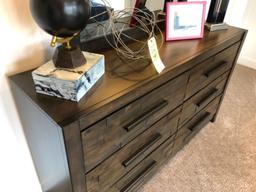 Wood dresser