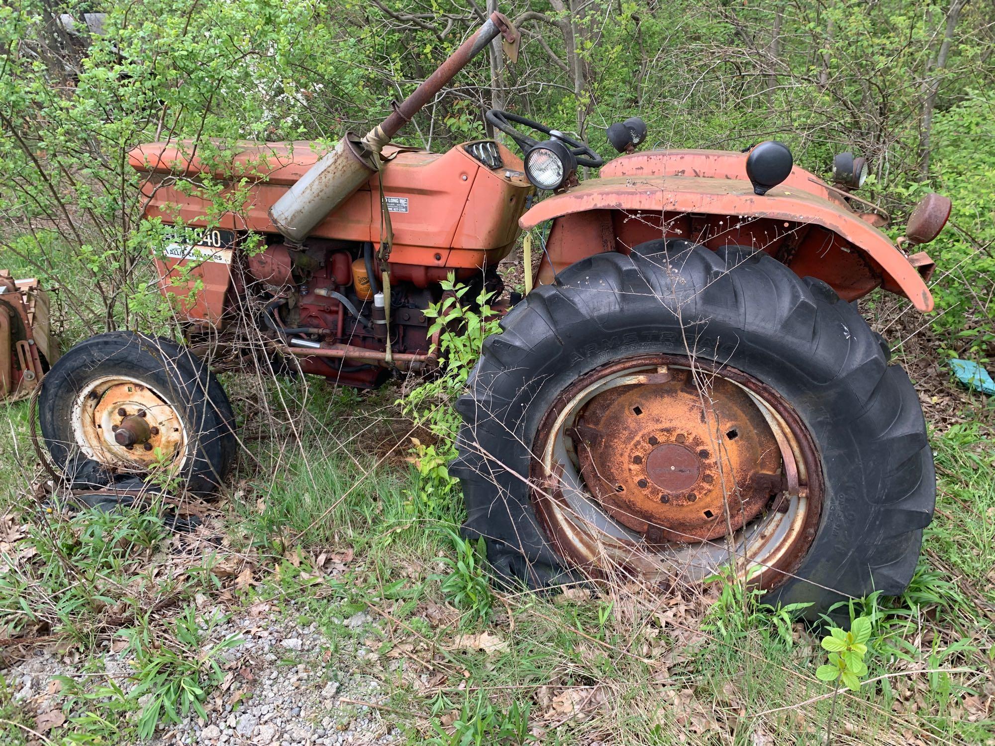 Allis-Chalmers A-C 5040