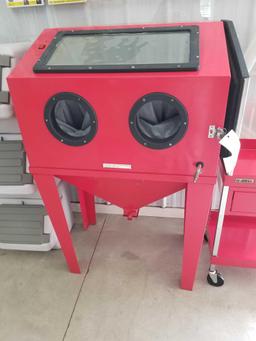 Sand blast cabinet