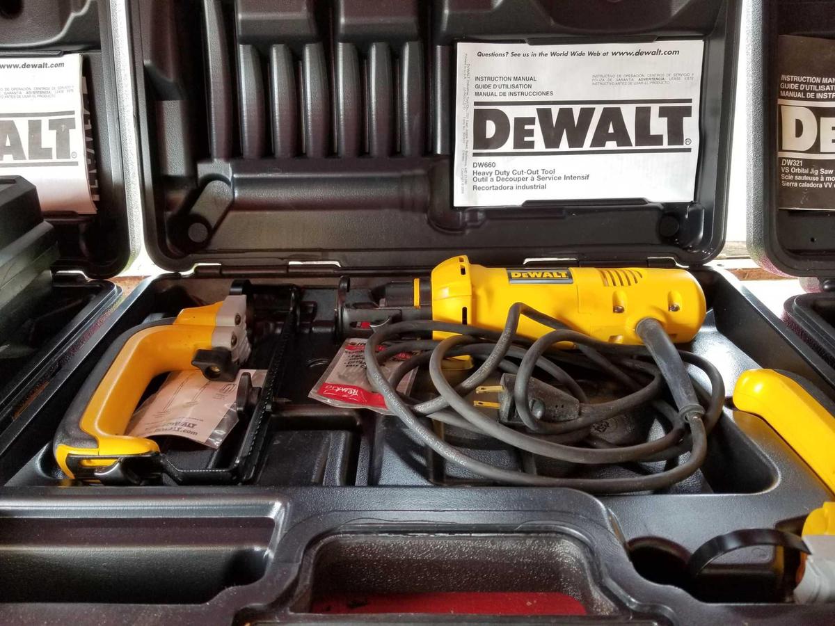 DeWalt HD cutout tool, works