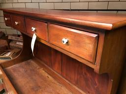 Early dry sink, Four drawers, two doors