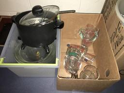 (4) Boxes measure cups-deep fryer-cookie cutters-pie plates