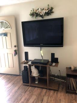 50" Panasonic flat-screen TV with Panasonic stereo