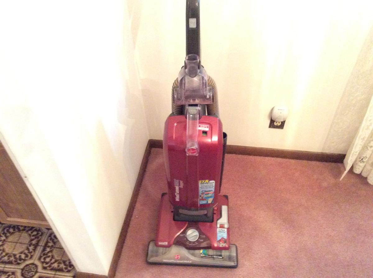 Hoover sweeper