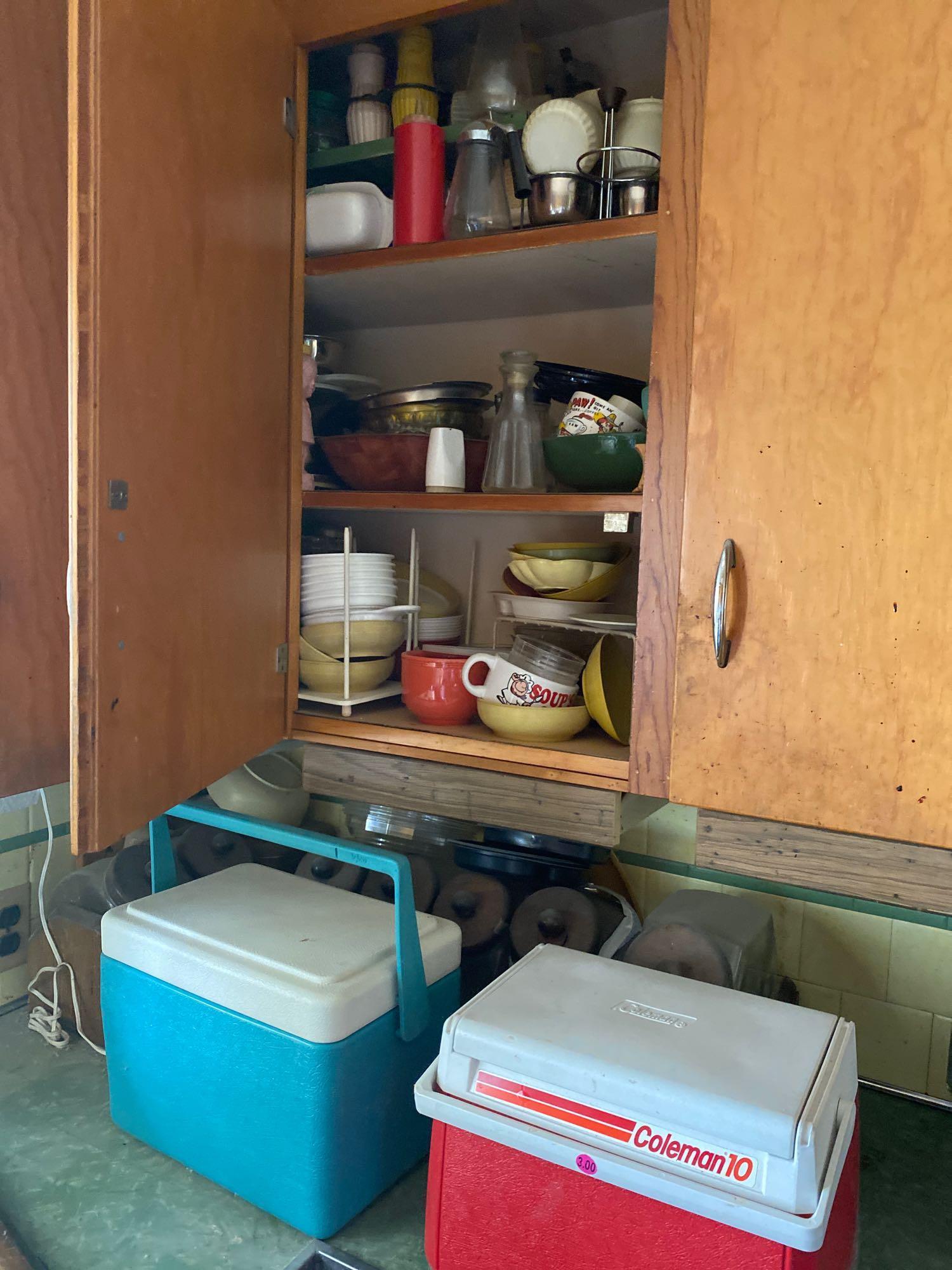 Contents of kitchen *NOT Appliances
